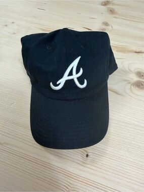 Atlanta Braves Navy Baseball Cap with White Script "A"
